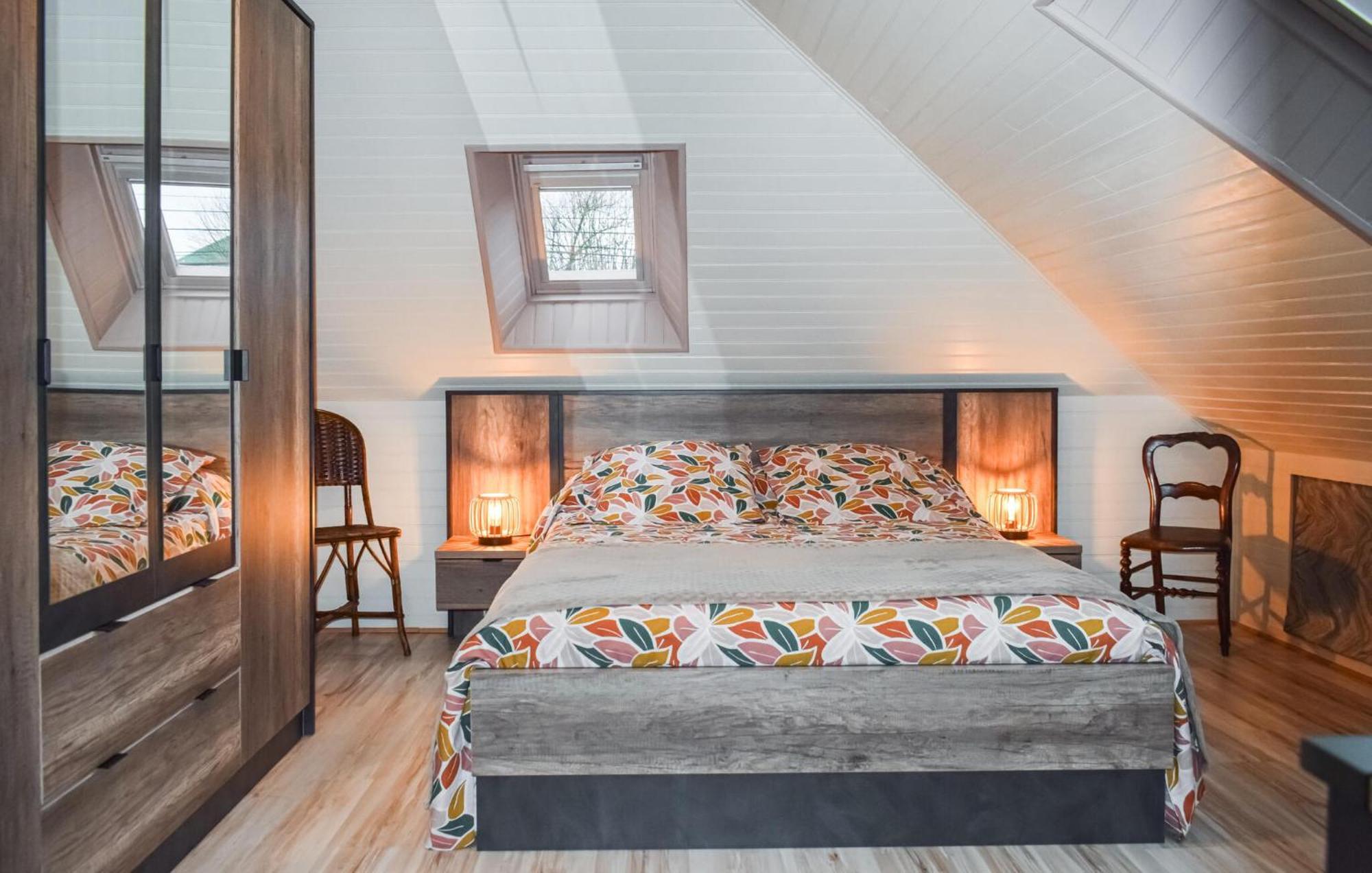 3 Bedroom Awesome Home In Lézardrieux エクステリア 写真