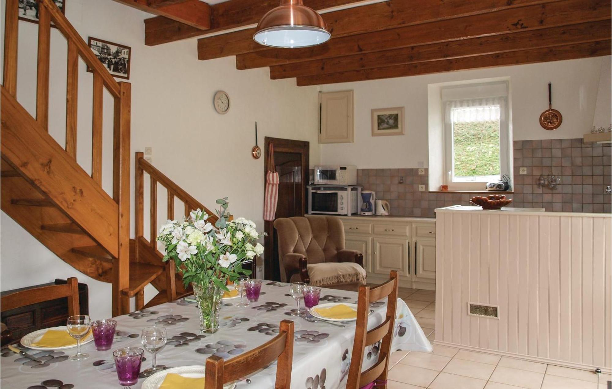 3 Bedroom Awesome Home In Lézardrieux エクステリア 写真